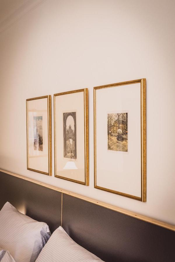 Henri Hotel Wien Siebterbezirk Bagian luar foto
