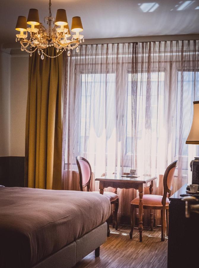 Henri Hotel Wien Siebterbezirk Bagian luar foto