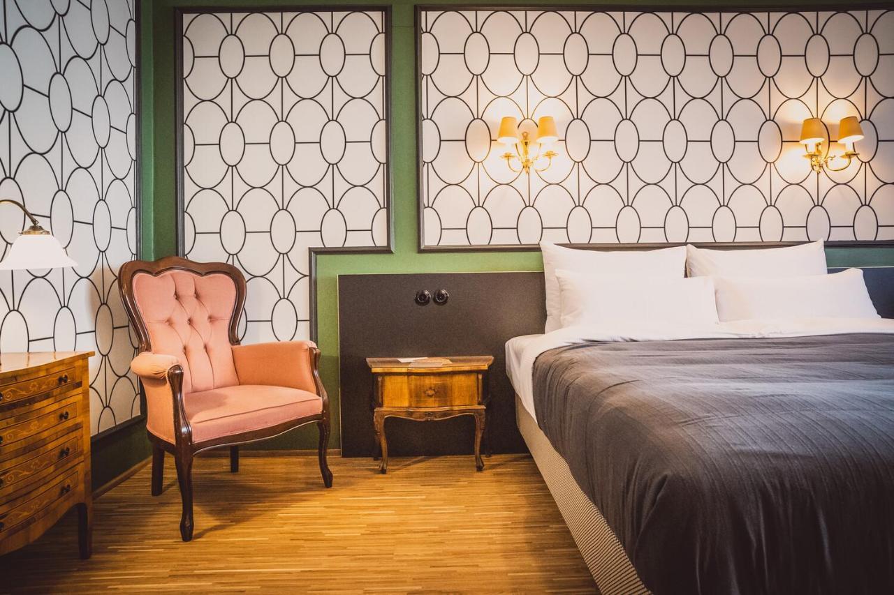 Henri Hotel Wien Siebterbezirk Bagian luar foto