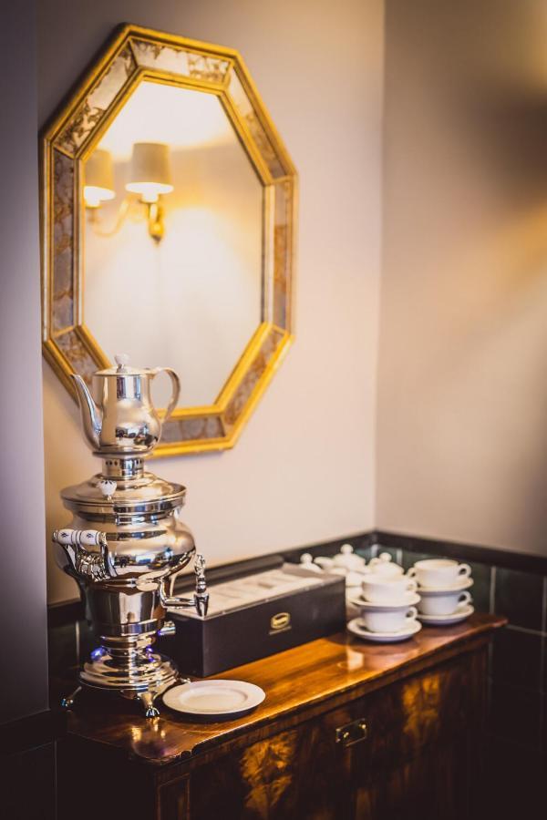 Henri Hotel Wien Siebterbezirk Bagian luar foto