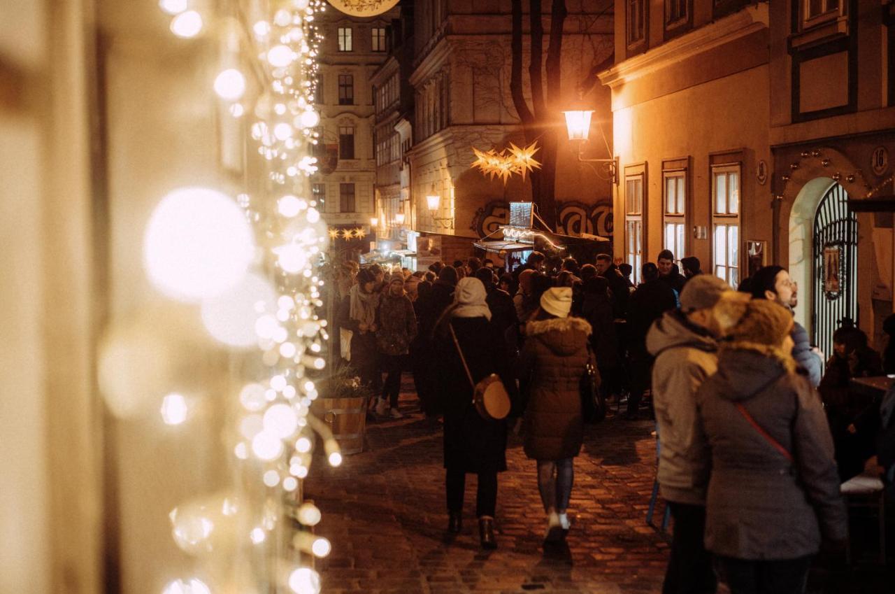 Henri Hotel Wien Siebterbezirk Bagian luar foto