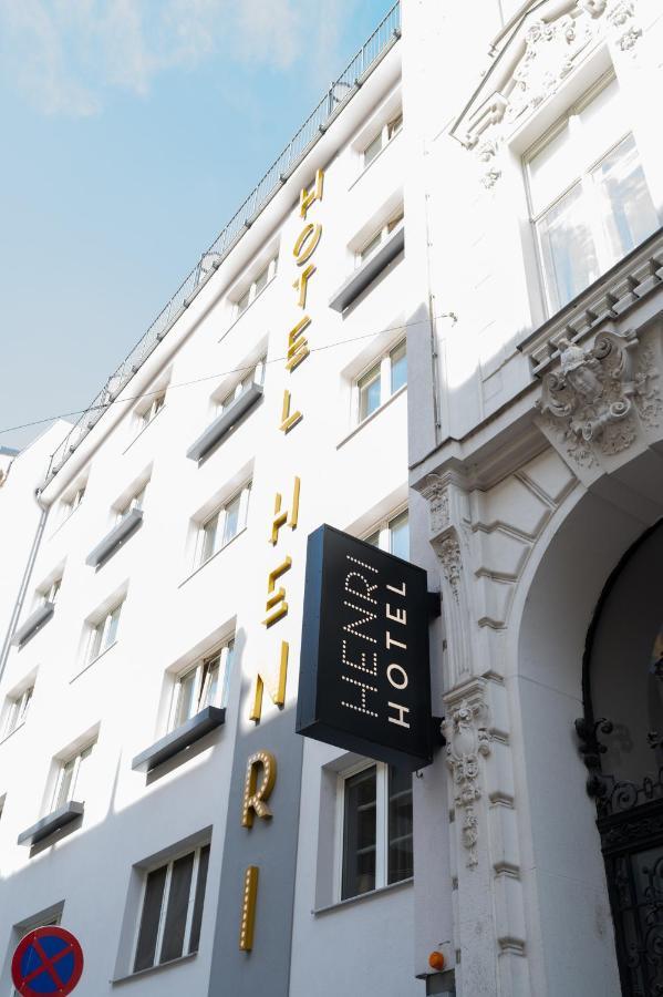 Henri Hotel Wien Siebterbezirk Bagian luar foto